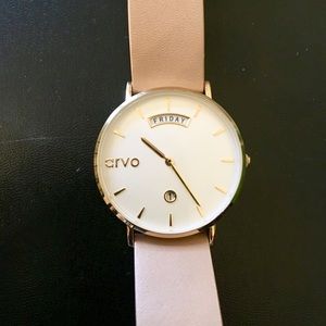 awristicrat watch